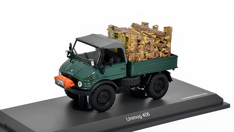 Mercedes-Benz Unimog U406 s nákladem 1:43 - Schuco