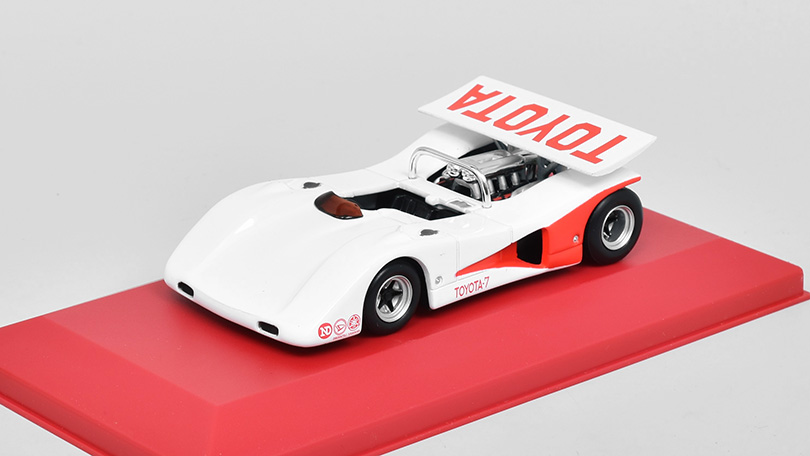 Toyota 7 1970 1:43 - časopis s modelem