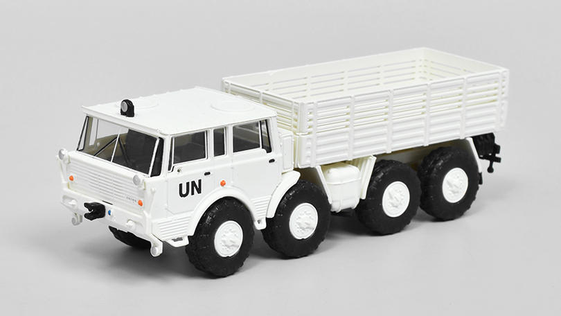 Tatra 813 Kolos 8x8 UN United Nations 1:87 - Brekina