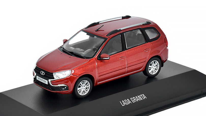 Lada Granta 2 SW 1:43 Autolegendy Rusko - DeAgostini časopis s modelem #24