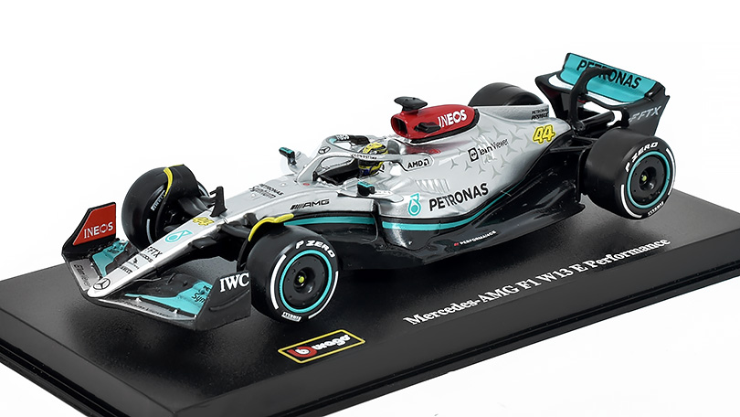 Mercedes-AMG F1 W13 E Performance #44 1:43 - Bburago