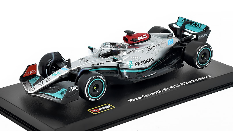 Mercedes-AMG F1 W13 E Performance #63 1:43 - Bburago