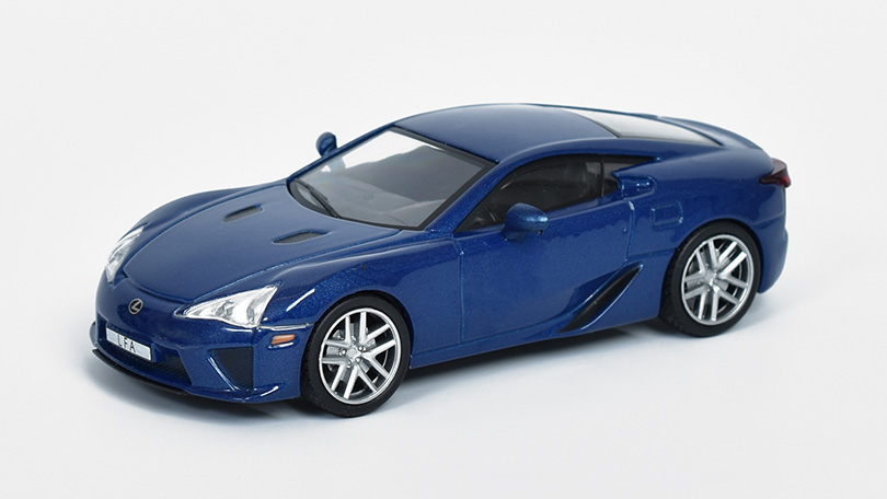 Lexus LFA 1:43 - Superauta DeAgostini časopis s modelem #24