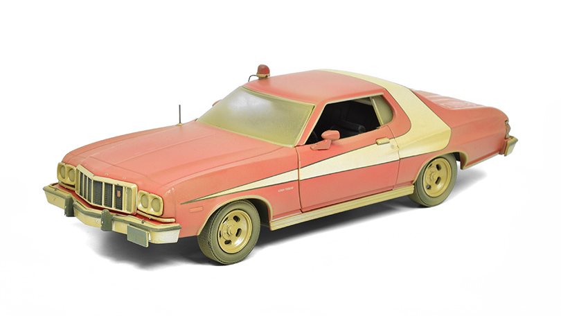 Ford Gran Torino 1976 z filmu Starsky a Hutch Weathered 1:24 - GreenLight