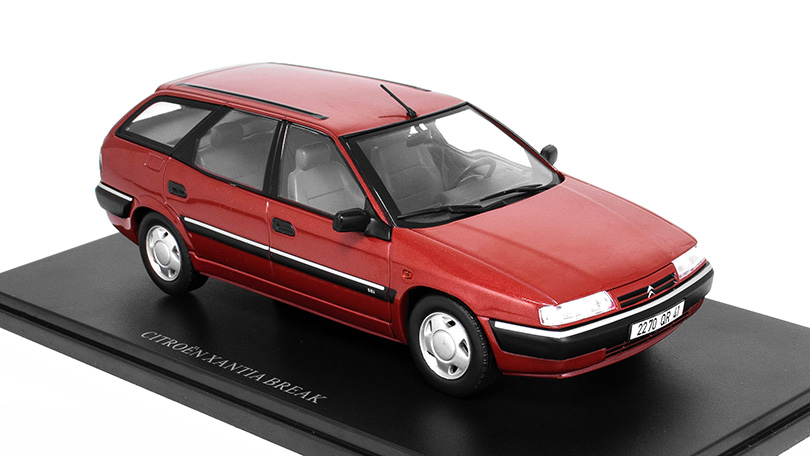 Citroen Xantia Break 1:24 - Hachette časopis s modelem