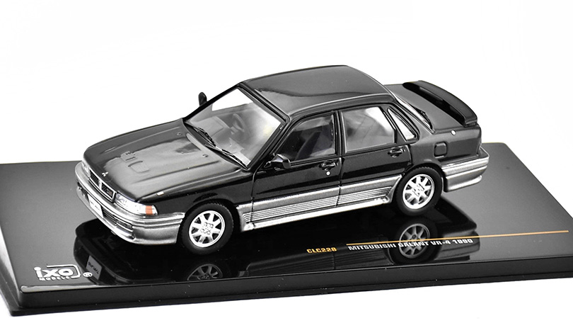 Mitsubishi Galant VR-4 1990 1:43 - IXO Models