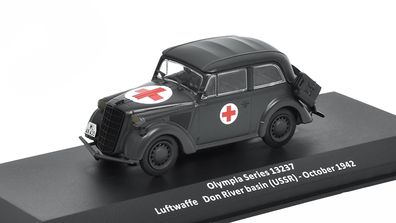 Opel Olympia 13237 Luftwaffe 1:43 - časopis Samochody Wojskowe s modelem #46