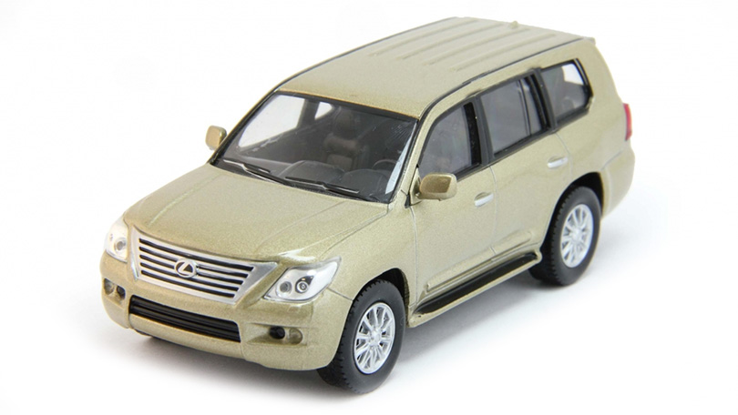 Lexus LX 570 1:43 - Superauta DeAgostini časopis s modelem #51