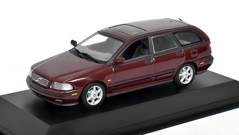 Volvo V40 Break 1:43 - Minichamps BAZAROVÉ ZBOŽÍ