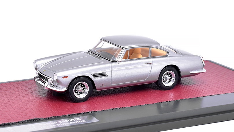 Ferrari 250GT/E 2+2 Coupe Pininfarina 1960 1:43 - MATRIX