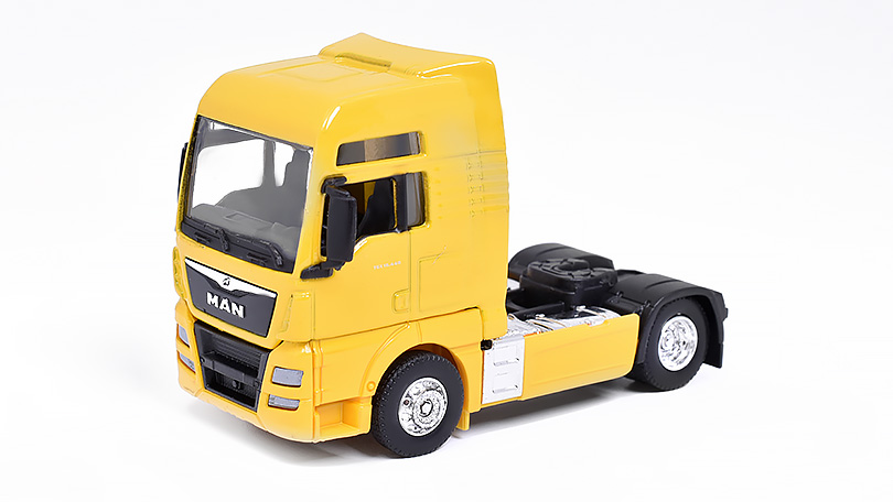 MAN TGX XXL 2019 tahač žlutý 1:64 - Welly