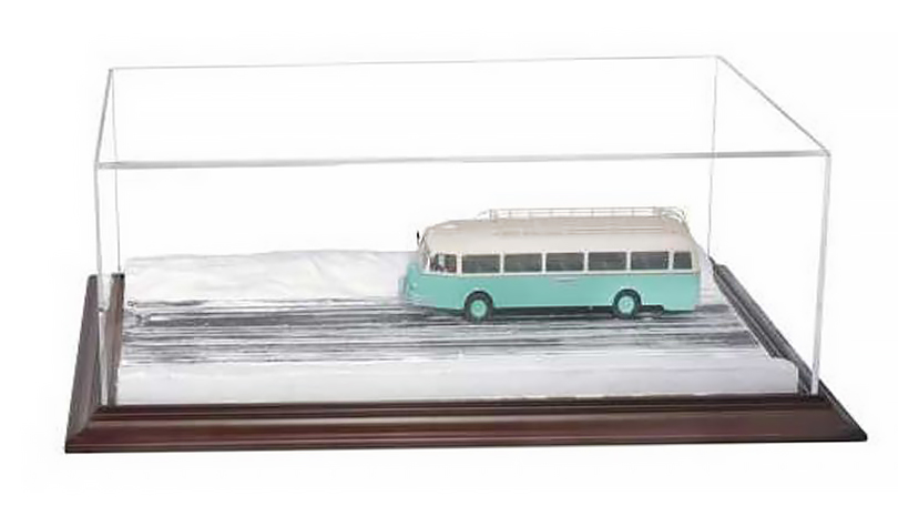 Vitrínka - Diorama " Snow Road " pro modely 1:43, 1:50 ( 510 x 240 mm )