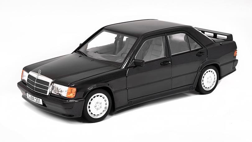 Mercedes 190E 2.3-16 W201 1984-1988 černá 1:18 - NOREV