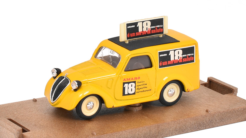 Fiat 500 Amaro 18 žlutá 1:43 - Brumm - Model ze sbírky