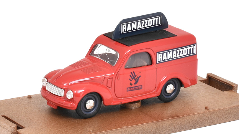 Fiat 500 Ramazzotti 1:43 - Brumm - Model ze sbírky