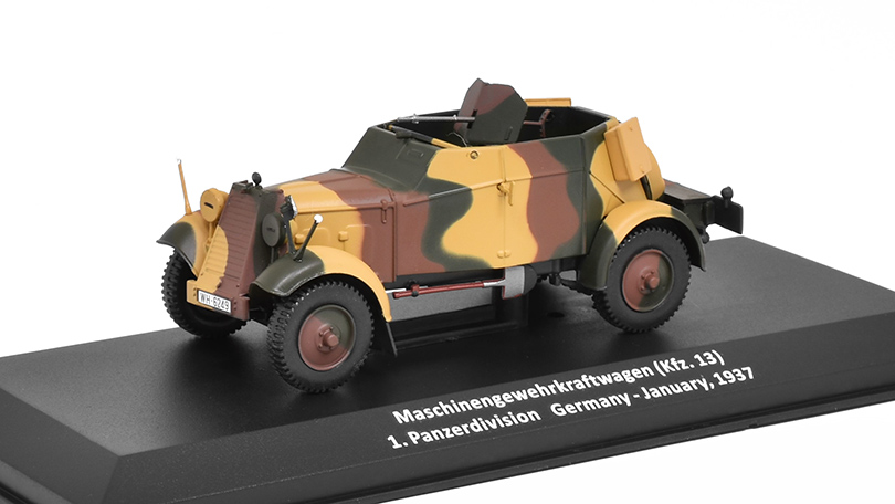 Kfz.13 1. Panzerdevision 1937 1:43 - časopis Samochody Wojskowe s modelem #49