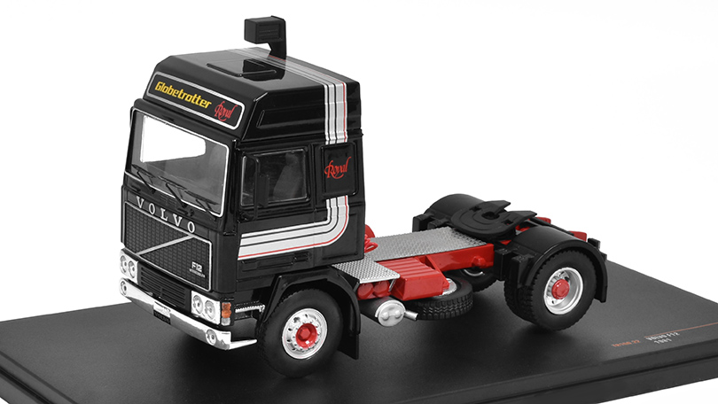 Volvo F12 1981 1:43 - IXO Models