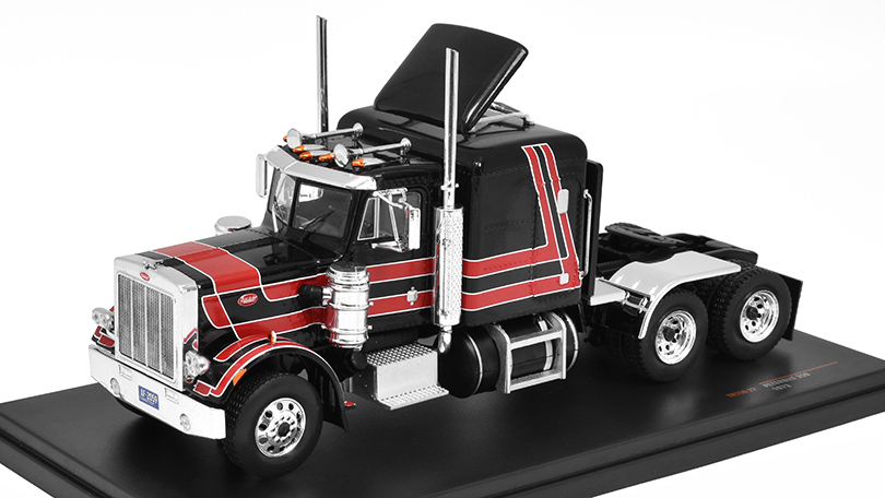 Peterbilt 359 1973 černý 1:43 - IXO Models