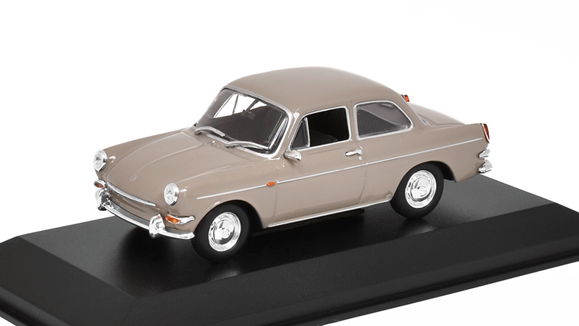 Volkswagen 1600 1966 béžový 1:43 - MAXICHAMPS