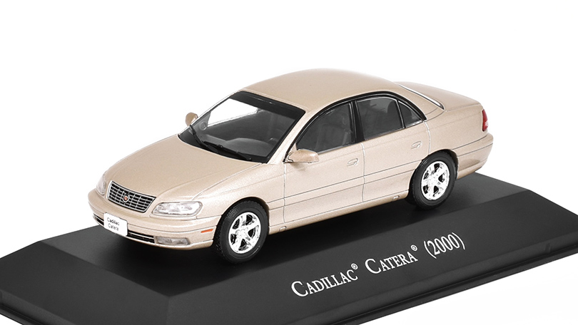 Cadillac Catera 2000 1:43 - DeAgostini časopis s modelem