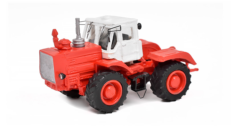 T-150K Traktor 1:87 - Ručně vyrobený model