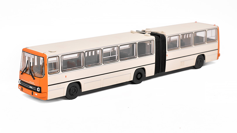 Ikarus 280.02 1985 oranžová / bílá 1:87 - Brekina