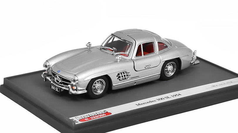 Mercedes 300 SL 1954 1:43 - Brumm