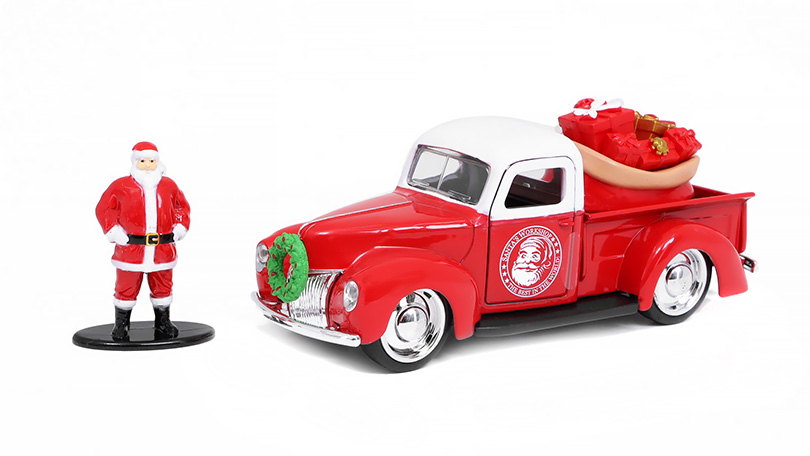 Ford Pick-up 1941 s figurkou Santa Claus 1:32 - Jada Toys