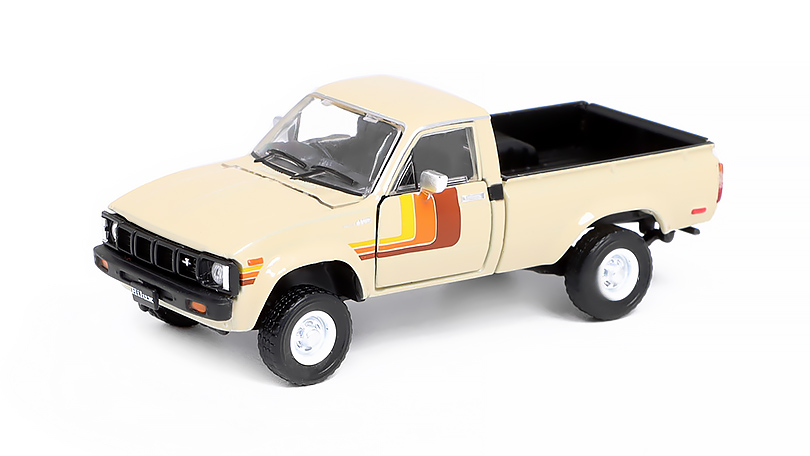 Toyota Hilux 1980 RHD béžová 1:64 - BM Creations