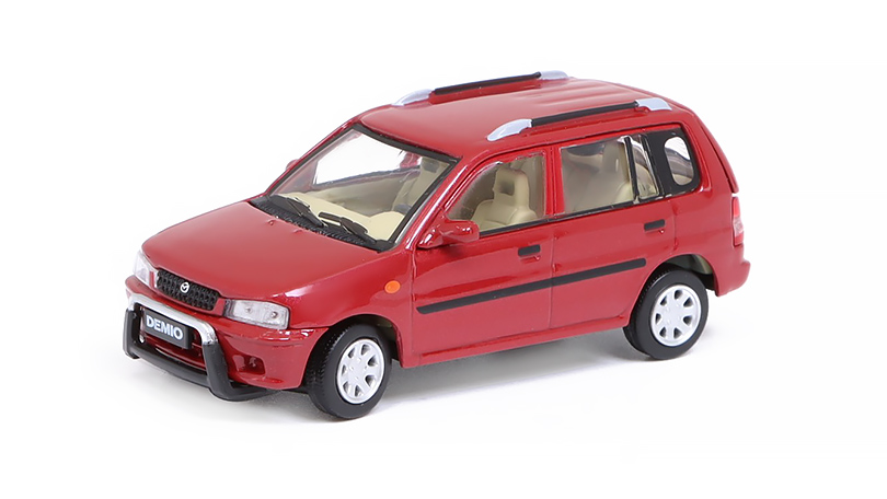 Mazda Demio 1994 s figurkami červená 1:64 - BM Creations