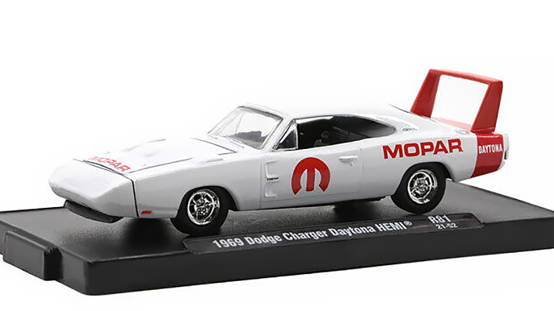 Dodge Charger Daytona HEMI 1969 1:64 - M2 Machines