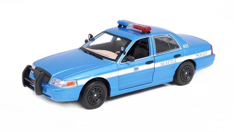 Ford Crown Victoria Police Interceptor Seattle 2001 1:24 - GreenLight