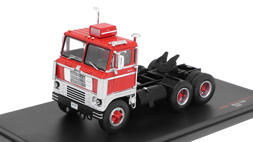 White 7400 1960 1:43 - IXO Models