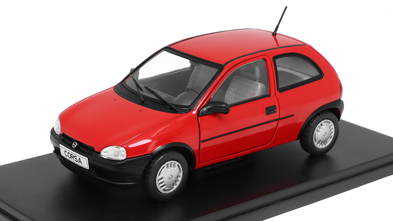 Opel Corsa B 1:24 - WhiteBox 