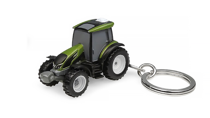 Valtra G135 Traktor 2017 zelený - Klíčenka - 1:120 Universal Hobbies