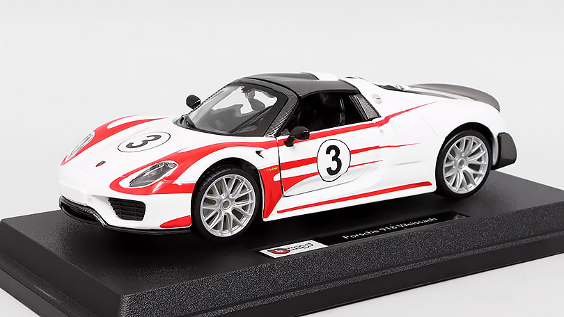 Porsche 918 Weissach #3 Salzburg Racing - 1:24 Bburago