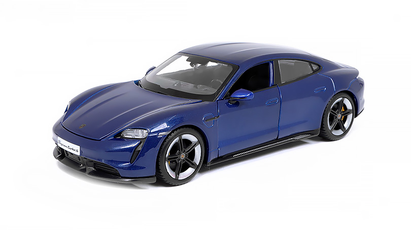 Porsche Taycan Turbo S 2019 modrá - 1:24 Bburago