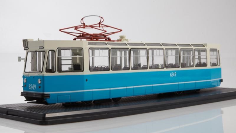 Tramvaj LM-68 modrý 1:43 - SSM