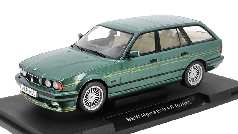 BMW Alpina B10 4.6 Touring zelená 1:18 - MCG