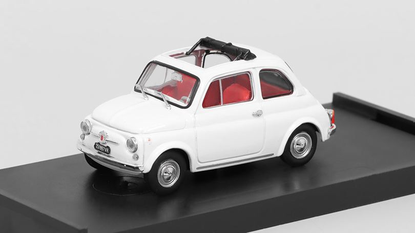 FIAT 500F Open 1965-1972 bílá 1:43 - Brumm 