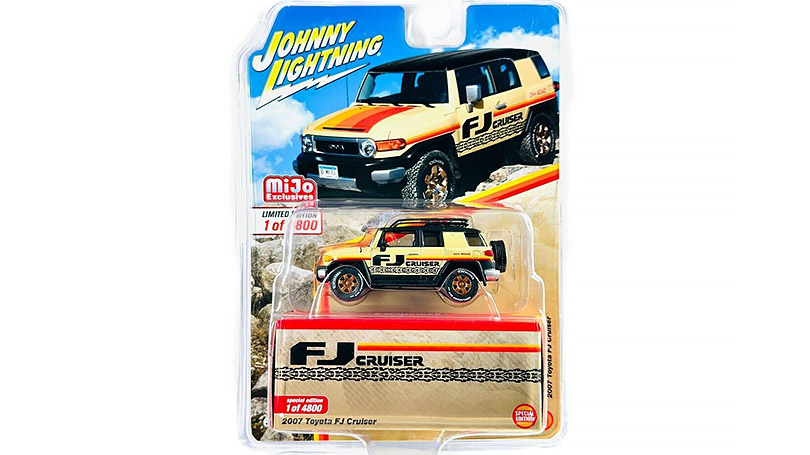 Toyota FJ Cruiser 2007 Off-Road 1:64 - Johnny Lightning