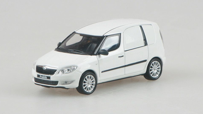 Škoda Roomster FL Praktik 2010 Bílá Candy 1:43 - Abrex