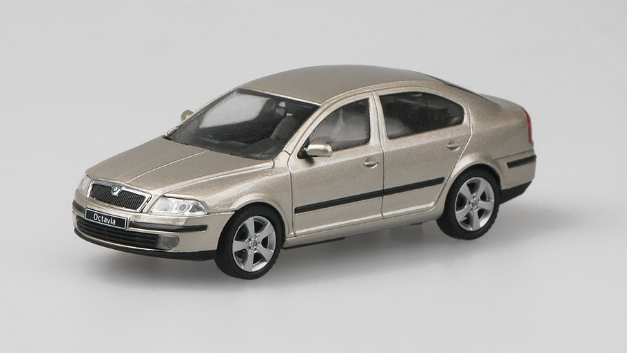 Škoda Octavia 2004 sv. béžová 1:43 - Abrex