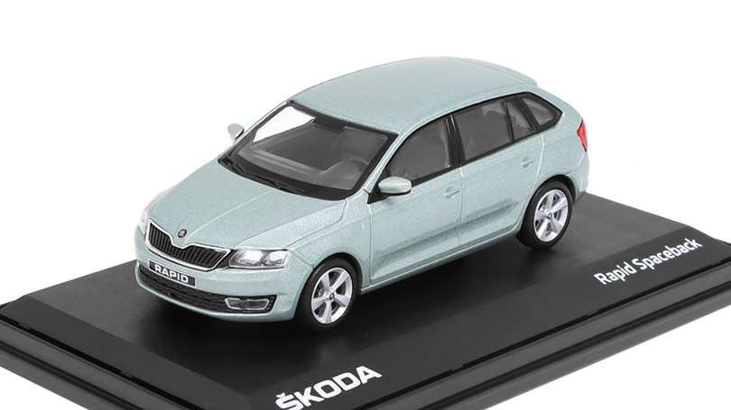 Škoda Rapid Spaceback 2013 - Zelená Arctic Metalíza 1:43 - Abrex