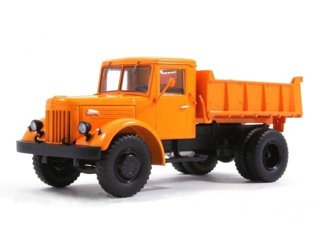 MAZ-205 1:43 - SSM 