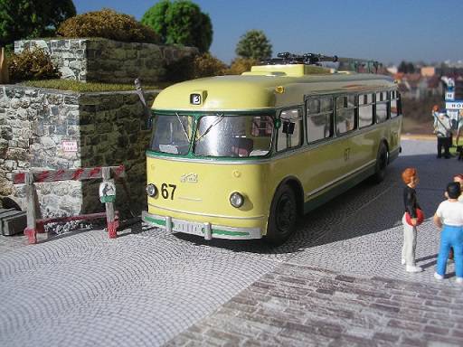 KTB Kyjev-4M 1967 trolejbus 1:43 - Bazarové zboží (výprodej soukromé sbírky)