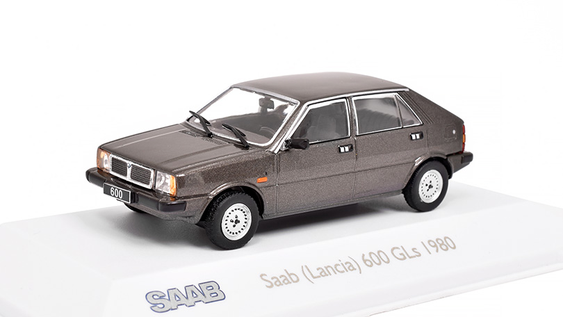 SAAB (Lancia) 600 GLs 1980 1:43 - Atlas časopis s modelem