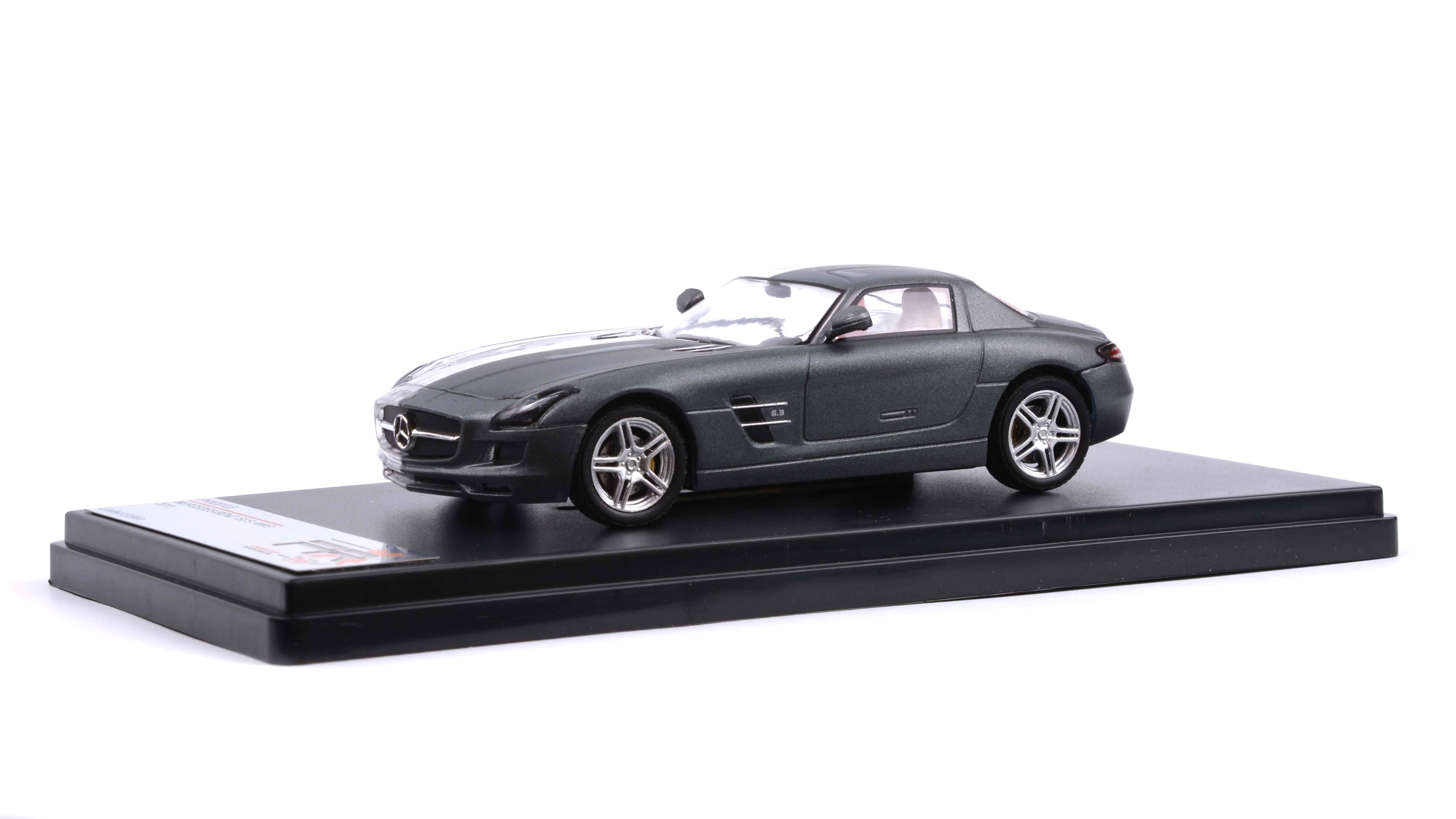 Mercedes SLS AMG 1:43 Limited edition - 2011 IXO Premium X