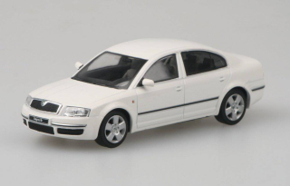 Škoda Superb 2001 Bílá Candy 1:43 - Abrex